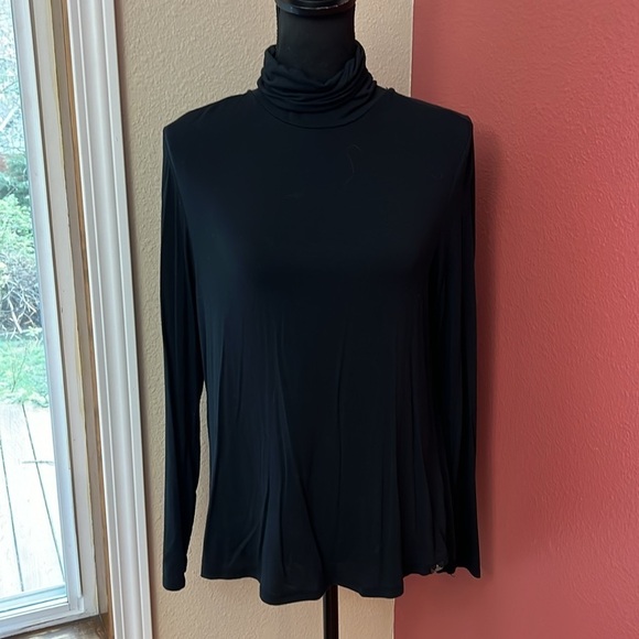 Prana Yvette Lightweight Turtleneck Top - Picture 2 of 8